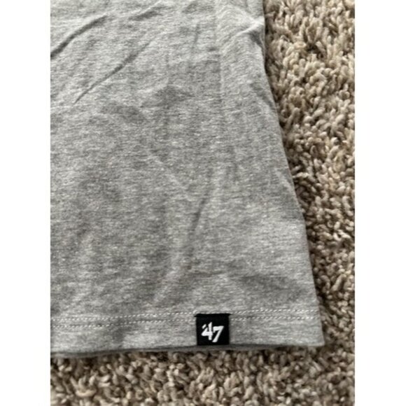 47' Brand Women Gray Short Sleeve Jackson Hole Wyoming Tee Size Medium Pull Over - Picture 3 of 12